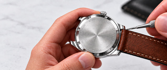 Uhrenarmband wechseln